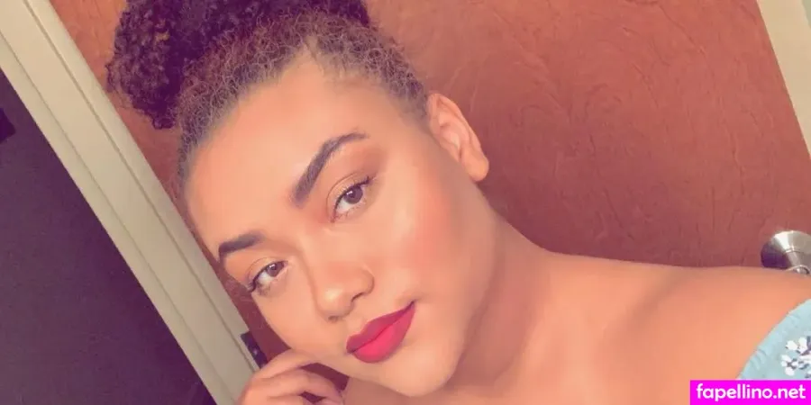 Nova Nicole OnlyFans Thumbnail #3HudK3wMx7