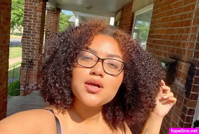 Nova Nicole OnlyFans Thumbnail #ENpLAc44lx