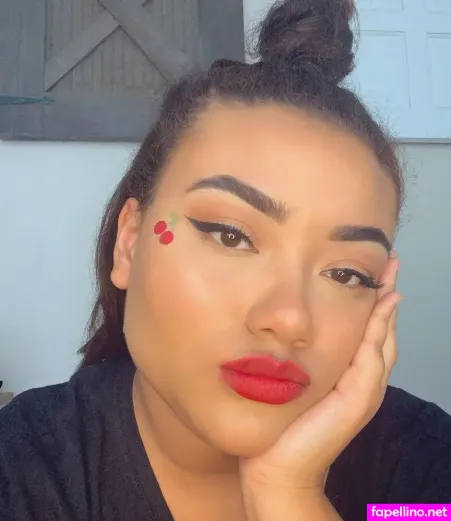 Nova Nicole Main Profile Photo