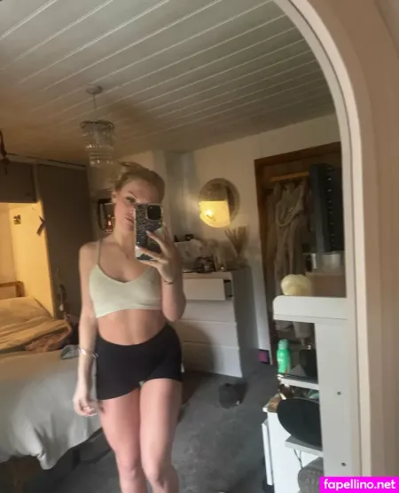 Novahartwell OnlyFans Thumbnail #jY5ZD1Na02