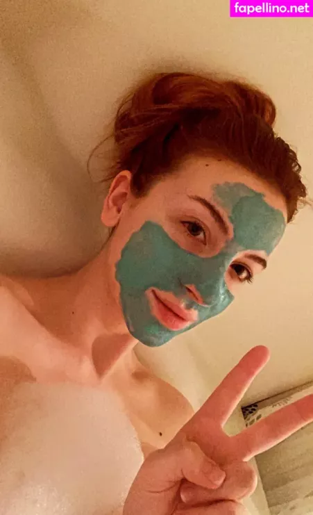 Novaleesi OnlyFans Thumbnail #B4dwkcXZf8