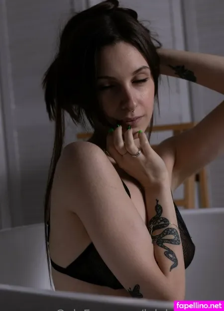 Novaseren OnlyFans Thumbnail #z17Ir23gJT