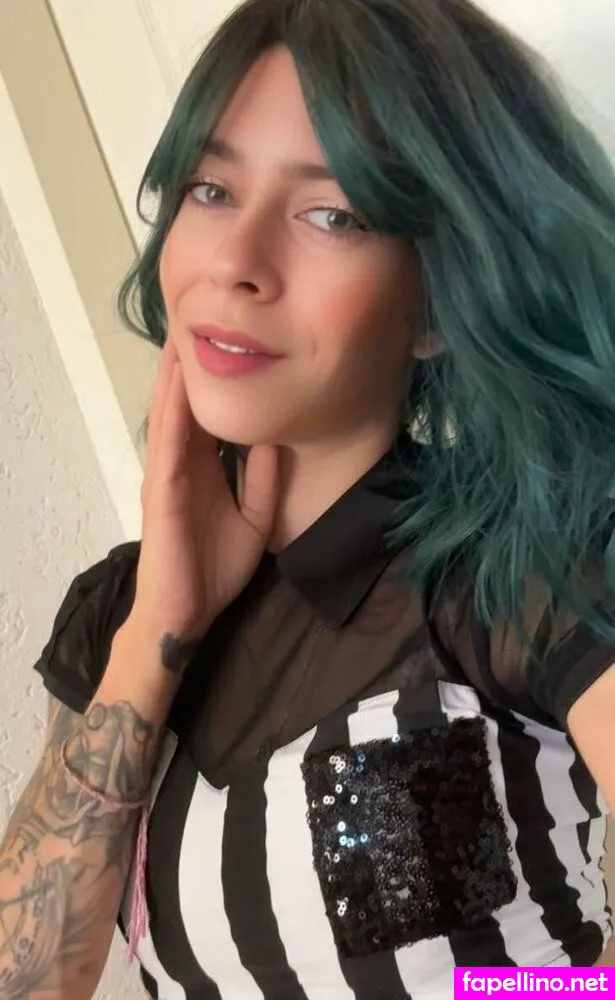 novaskyeefree, novaxskyee Nude Leaked OnlyFans Photo #2YmX4EWmoF