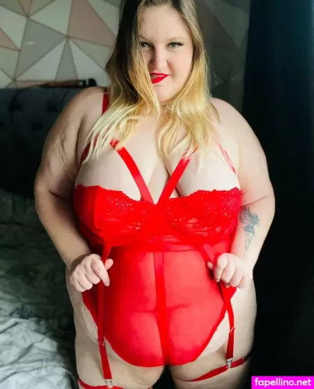 Novaskyeefree OnlyFans Thumbnail #5A00R6uCBv