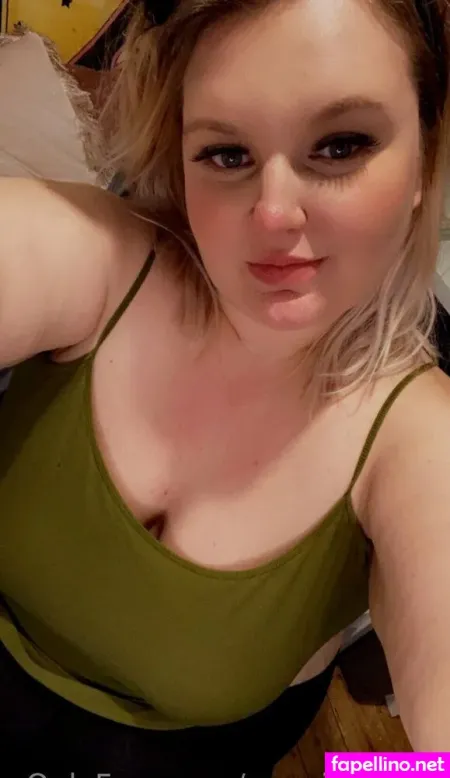 Novaskyeefree OnlyFans Thumbnail #TSvPzANkK1