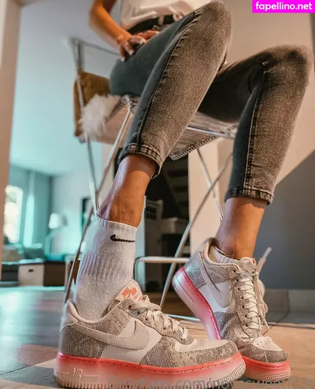 Novasweetf33t OnlyFans Thumbnail #1BMDPd83M9