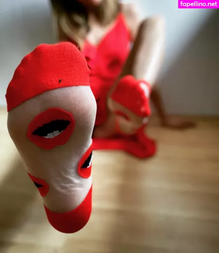 Novasweetf33t OnlyFans Thumbnail #Vskf48NkmP