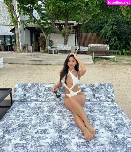Novita Lam OnlyFans Thumbnail #slAes8Ckr9