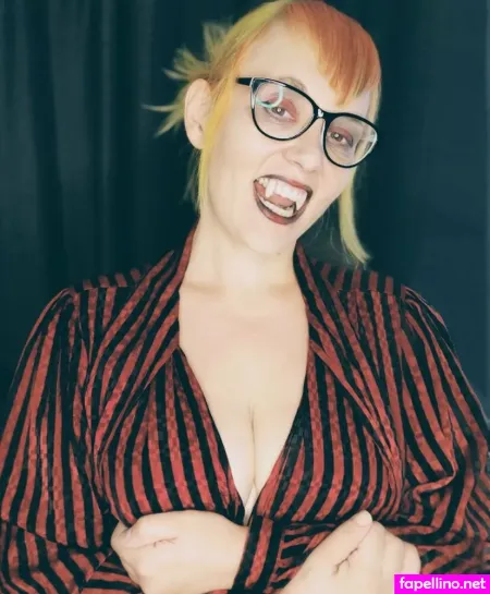 Now Kiss OnlyFans Thumbnail #b2rq0v8iCw