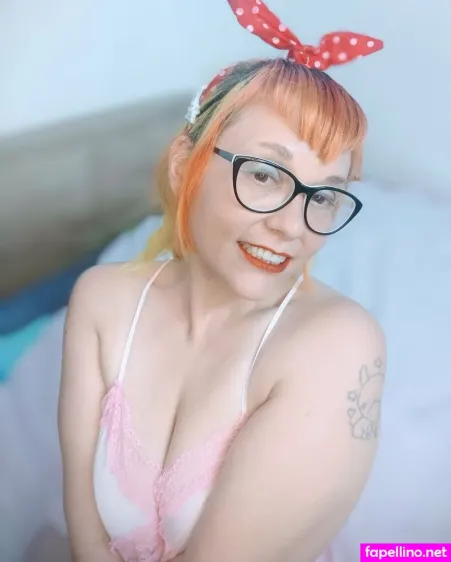 Now Kiss OnlyFans Thumbnail #rW1IgNy7By