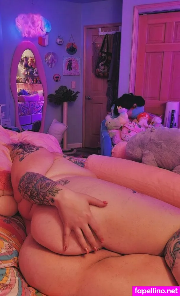 noxxielumos Nude Leaked OnlyFans Photo #3YeswLpns8