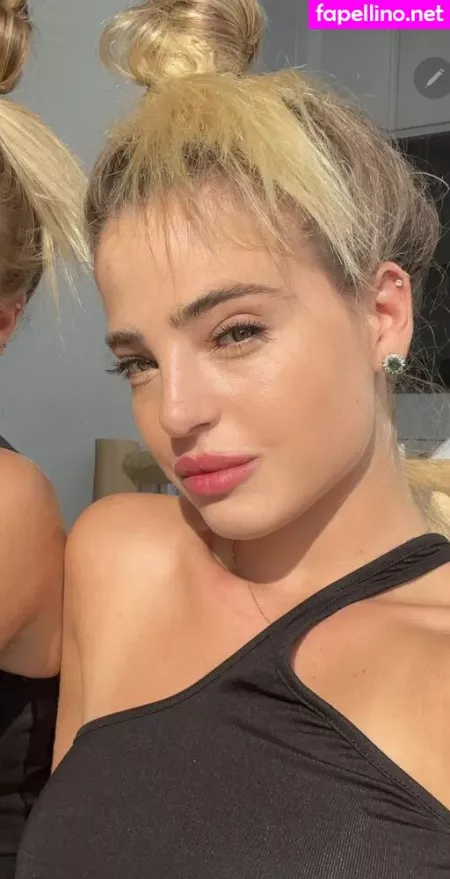 Noy Hadar Karako OnlyFans Thumbnail #UQ9RxvIzlT
