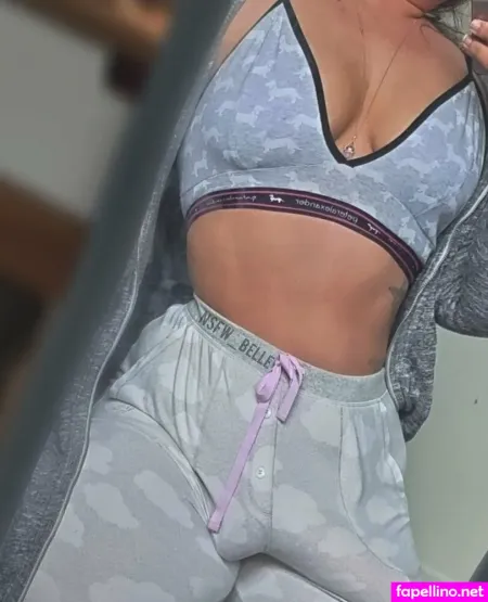 Nsfw Belle OnlyFans Thumbnail #mVJI1IiSyz