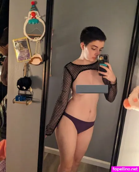 Nsfwleaf OnlyFans Thumbnail #7I80Y2FCVC