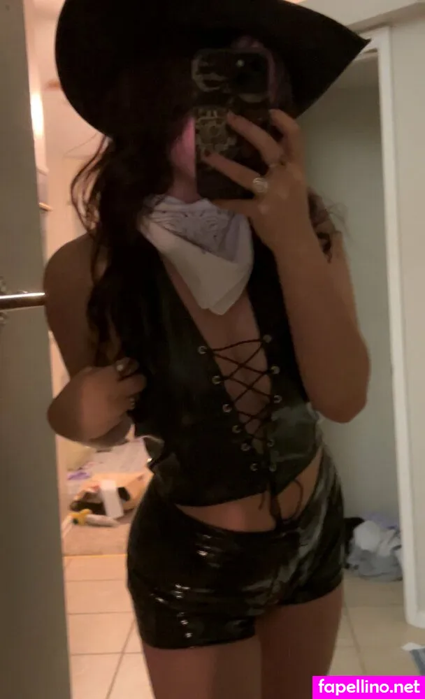 nikkiidalessandro, nsfwnikki Nude Leaked OnlyFans Photo #y8xhvA2Osj