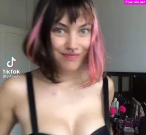Nuagesrose OnlyFans Thumbnail #9p4oenyzx8