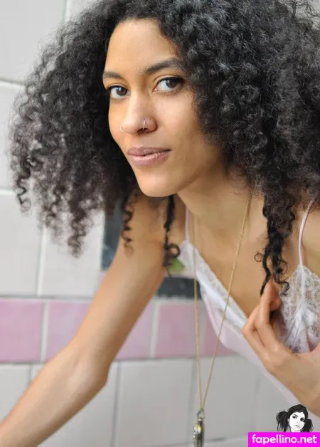 Nubia Sg OnlyFans Thumbnail #9sCuFAzVig