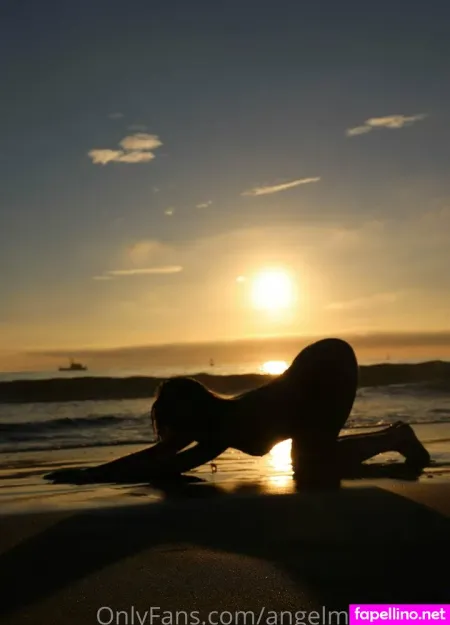 Nudeblondeyogagirl OnlyFans Thumbnail #GN9eeN7avF