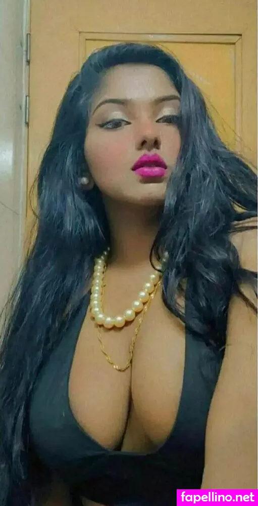 nujhatjehan_ Nude Leaked OnlyFans Photo #W5XipWDiUO