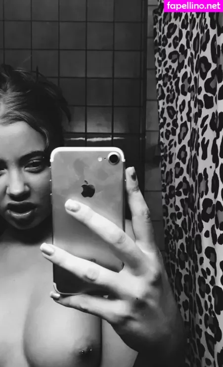 Numberonemermaid OnlyFans Thumbnail #zeFbY49oXj