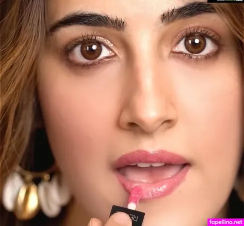 Nupur Sanon OnlyFans Thumbnail #GIDjY3kjTe