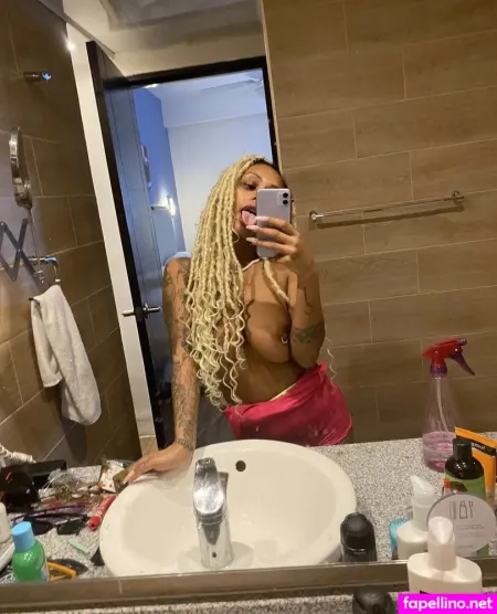 Nura Habib Omer OnlyFans Thumbnail #irMLT1odGA
