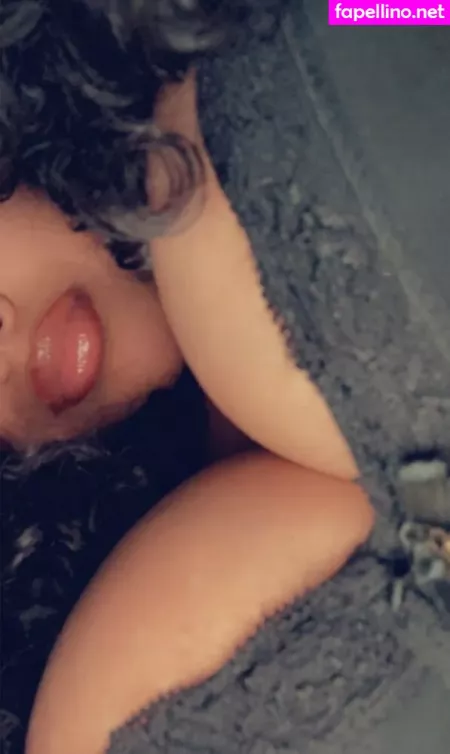 Nuria Depina OnlyFans Thumbnail #Ta4AAG07up