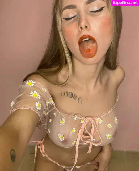Nuriacaldenteyy OnlyFans Thumbnail #ZojWwL6df0