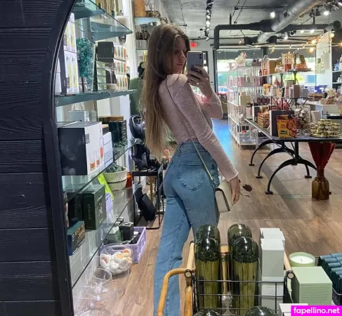 Nurse Aria OnlyFans Thumbnail #S1QpOsq1s2