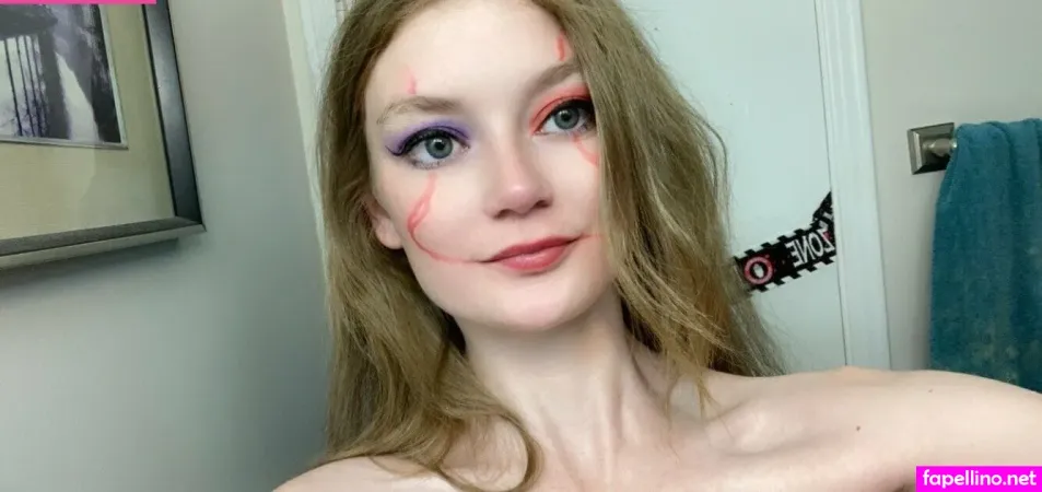 Nurse Julia OnlyFans Thumbnail #hEtNcdKlim