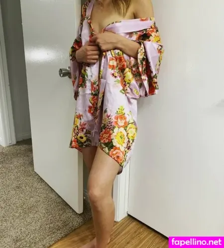 Nurse Ria 1 OnlyFans Thumbnail #NRiopBXXQi