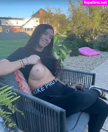 Nursecaroline6969 OnlyFans Thumbnail #Goqvt6yWAE