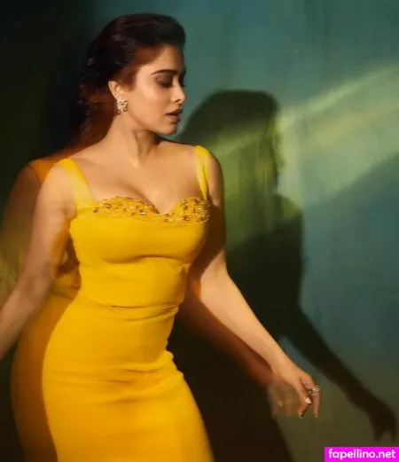 Nushrratt Bharuccha OnlyFans Thumbnail #FDWvvpvLkG