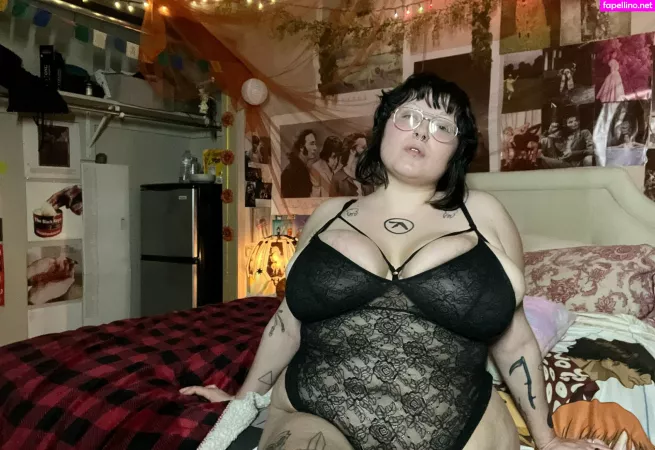 Nuttingforthelord2 0 OnlyFans Thumbnail #n4uCcTSItw