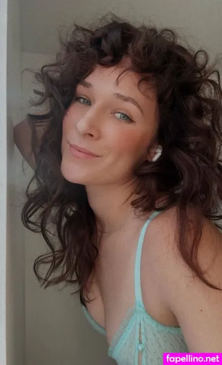 Nuttyblonde69 OnlyFans Thumbnail #YIipP8bzaW