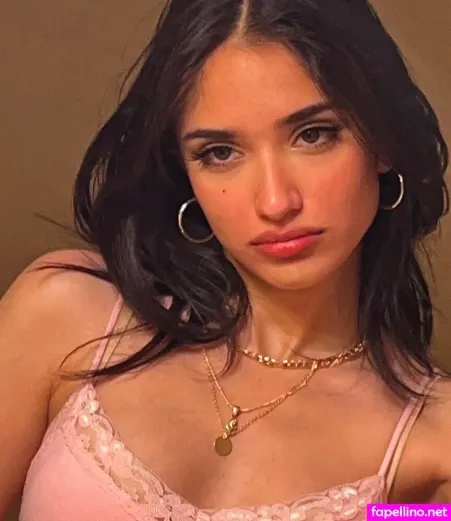 Nuvpreetkaur OnlyFans Thumbnail #MLUw4zNwz6