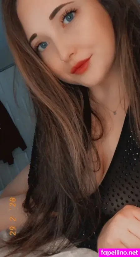 Nwcurvess OnlyFans Thumbnail #D40kU56dbM