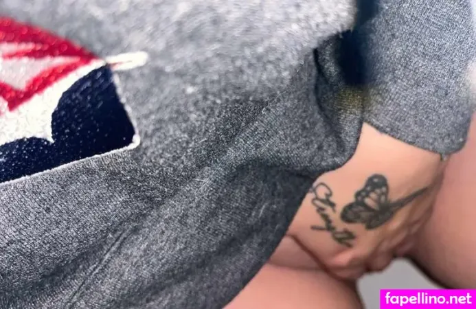 Nxtdoorgirlkay OnlyFans Thumbnail #cLzsh5osxj