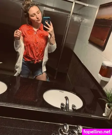 Nxtdoorgirlkay OnlyFans Thumbnail #v6MWh8CGQf