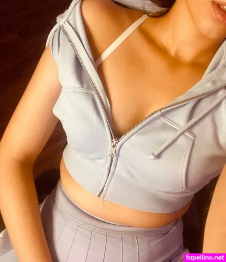 Nylaahh OnlyFans Thumbnail #KU7Ya5DcuT