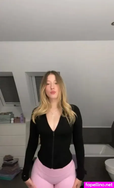 Nylaamriaa OnlyFans Thumbnail #hxYedPcL2R