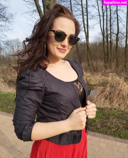 Nylnes OnlyFans Thumbnail #kHo0R5rS1A