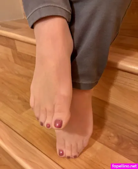 Nylonfeetdreams OnlyFans Thumbnail #ITDWXtrGeR