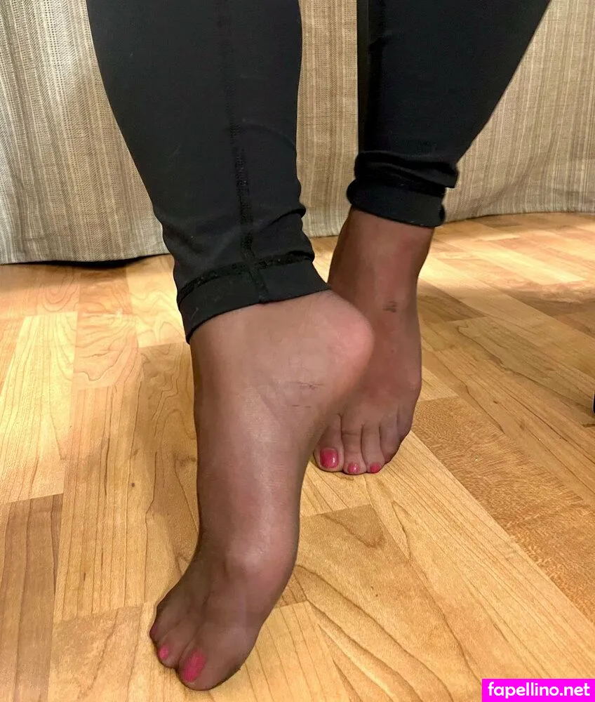 nylonfeetdreams Nude Leaked OnlyFans Photo #KP8IKftpIO