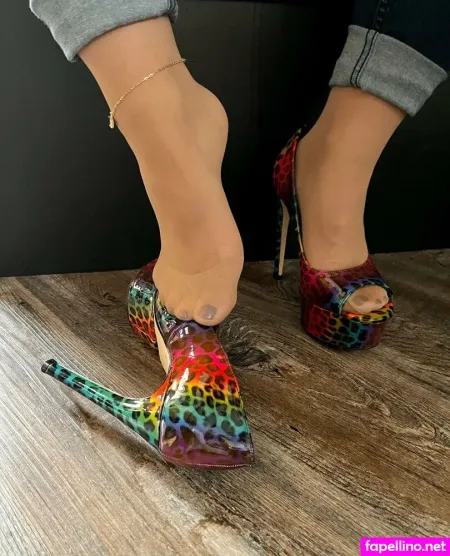 Nylonfeetdreams OnlyFans Thumbnail #bes37uQOO3