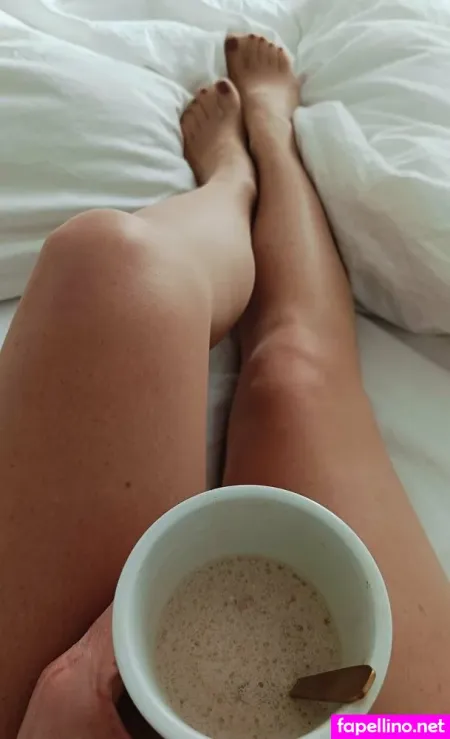 Nylonfrollein OnlyFans Thumbnail #Lvlwhr7RYK