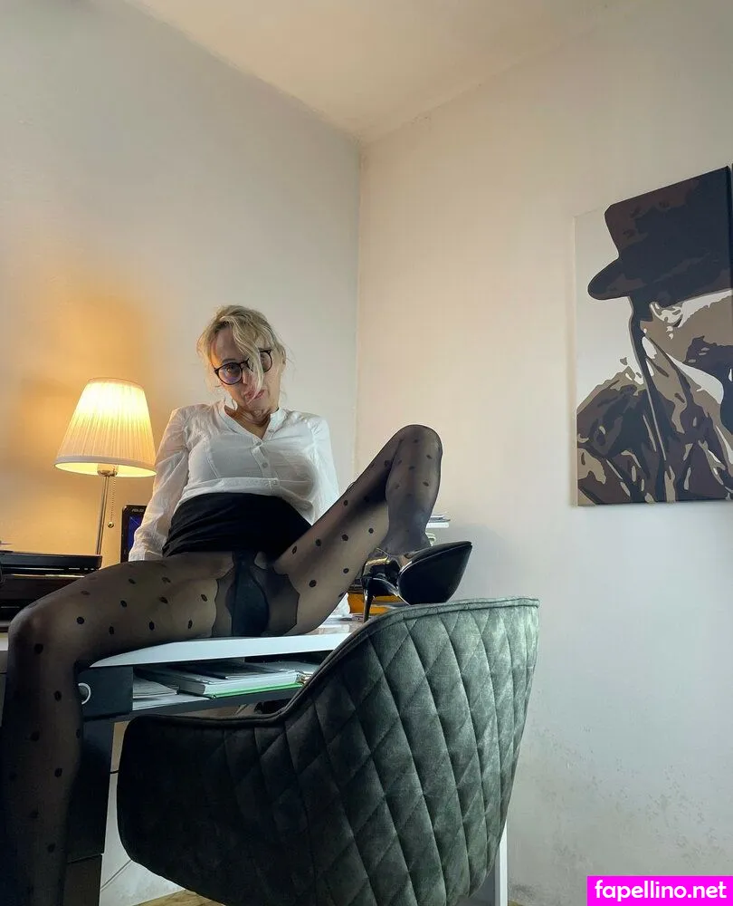 nylons.czech.lady, nylons_czech_lady Nude Leaked OnlyFans Photo #BECA4fOpg7