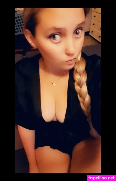 Nymphadoraswe OnlyFans Thumbnail #9aWc4OOnjD