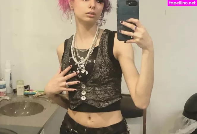 Nymphfairy2002 OnlyFans Thumbnail #TF6HNTQ81v