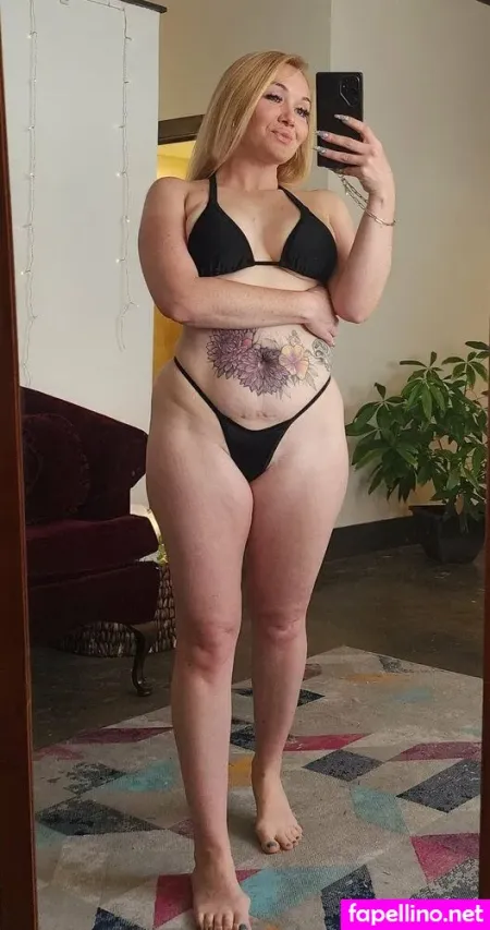 Nympho Lil OnlyFans Thumbnail #iDbZH1MtIg